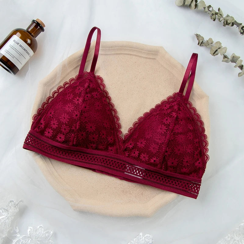 Sexy Woman Bra Floral Lace Bra Wire Free Bralette Lingerie Female Seamless Unpadded Transparent Intimates Triangle Relax Bras