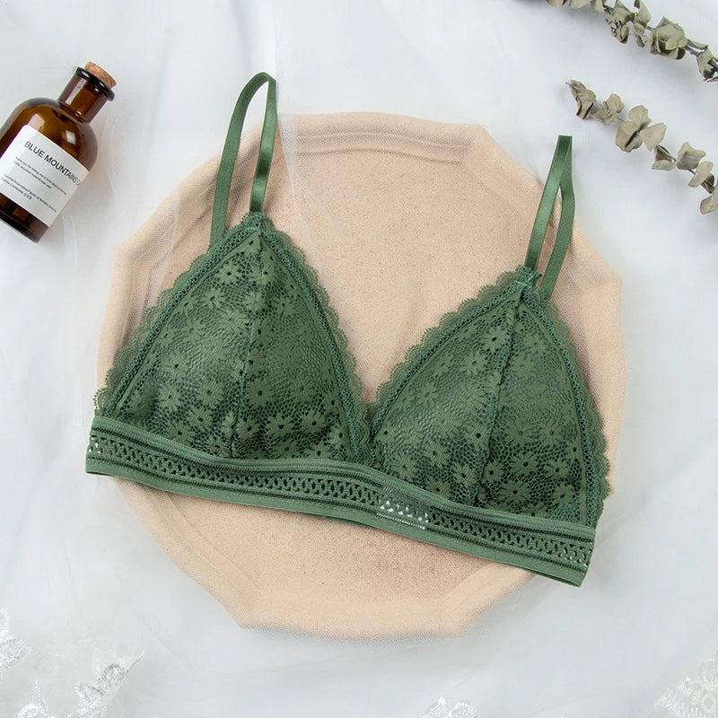 Sexy Woman Bra Floral Lace Bra Wire Free Bralette Lingerie Female Seamless Unpadded Transparent Intimates Triangle Relax Bras