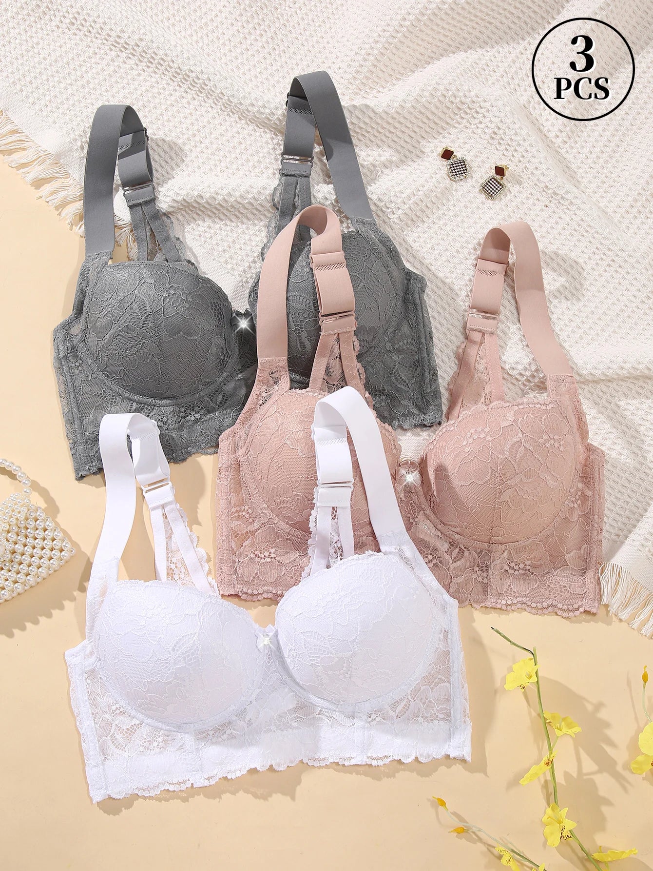 Women's Underwire Push-Up Bra with Side Support and Sexy Lace Detail, Comfortable Wide Straps for Year-Round Wear